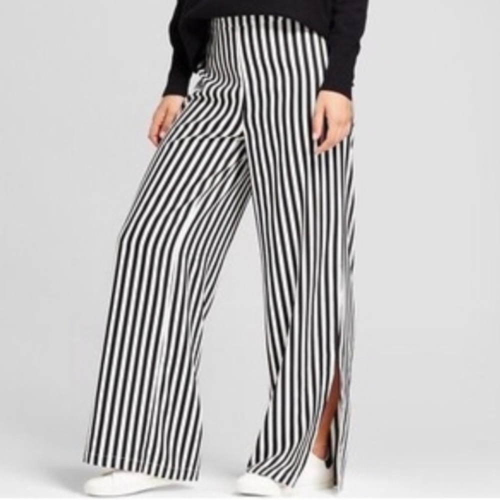 Who what wear stripped pants